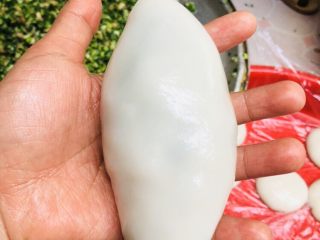 38、客家小吃：蒜苗粿（葫粄）➕菜头粄,像梭子一样