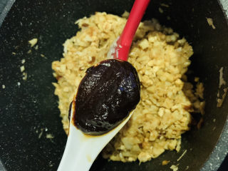 13、老北京炸酱面,加甜面酱