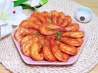 14、红烧虾,红红火火吃起来吧。