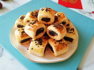 18、枣泥一口酥,近图看看。