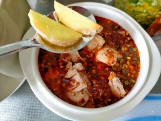 13、麻辣鸭边腿,生姜2片