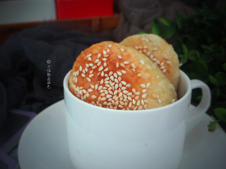 10、糖火烧,喜欢糖火烧，更喜欢那层酥酥的外皮