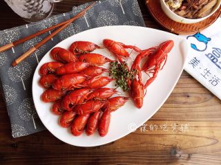 20、青花椒辣卤小龙虾,完成。