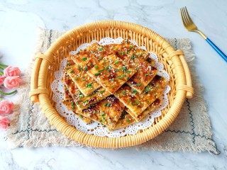 17、小蒜酱香饼,特别好吃。