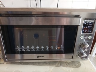 9、牙签肉烤箱版,烤箱170度预热