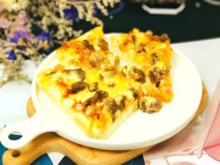 33、黑椒牛肉披萨,成品图