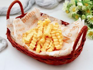 12、炸锅版狼牙薯条,一次一盘不够吃。