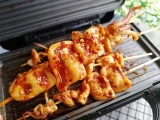 23、家庭版+铁板烧鱿鱼串家庭,来来来,来一串