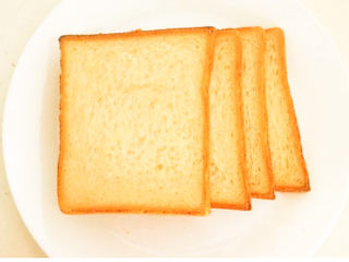 1、芝士火腿三明治,吐司