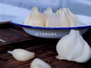 8、自制糖蒜,糖蒜佐粥佐酒，酸甜可口，有蒜香，又不辣