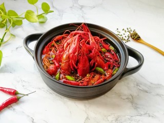 15、青花椒辣卤小龙虾,做的太少了。