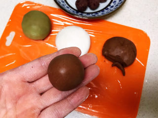 12、冬至美食  茄汁三味猫爪汤圆,捏紧收紧，团圆