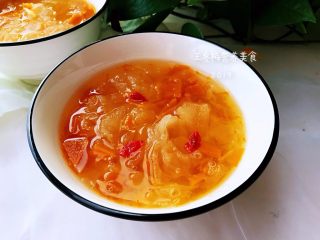 7、银耳南瓜羹,成品。