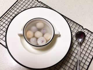 19、双色暑香汤圆,薯香汤圆出锅了