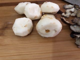 8、水晶蒸饺,马蹄去皮