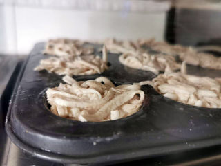 13、芋头丝饼,全部填满