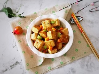 16、家常烧豆腐,出锅装盘