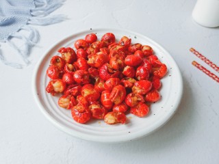 14、爆炒小龙虾,红彤彤的龙虾，看着就胃口大开！ 