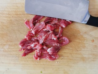 3、韩国海带汤,牛肉切片