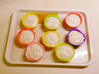 12、山药红枣糕,糕模最下面放一颗红枣 倒入山药面糊