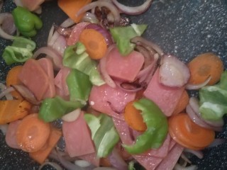 12、豪华版炒面套餐,下青椒