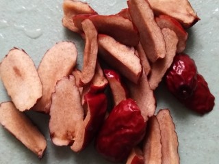 18、豪华版炒面套餐,红枣切片