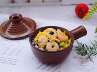 16、黄瓜虾仁杂粮蛋炒饭,成品一