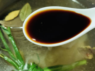 7、爆炒牛百叶,酱油1勺；