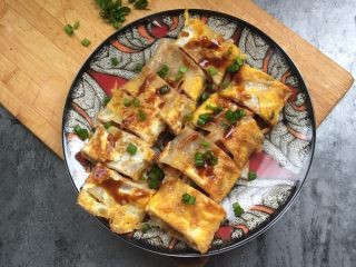 9、烤冷面,我这次没准备香菜太失策了，放上香菜，它的味道会更好