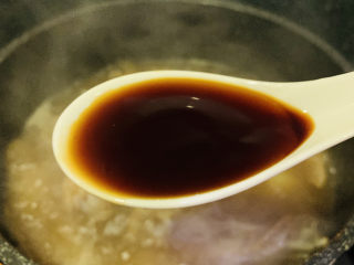 16、红烧鸭翅,再加些酱油