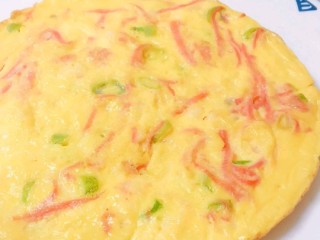 7、杂蔬煎虾仁,7.煎成金黄色即可。