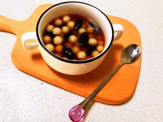 19、红糖蓝莓小圆子,红糖蓝莓小圆子香甜软糯，非常好吃~