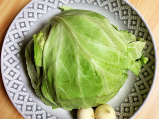 1、糖醋包菜,酸甜可口的suan