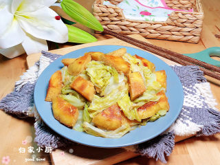 16、糖醋包菜,酸甜可口的糖醋包菜就上桌了。