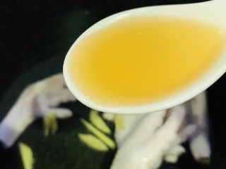 5、无骨鸡爪,加料酒