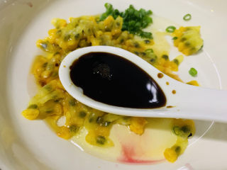 13、无骨鸡爪,加酱油