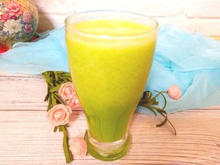 15、香瓜芹菜汁,成品图