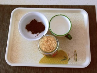 6、红糖糍粑,红糖 开水 芝麻 备好