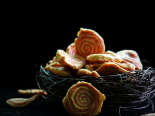 10、炸猫耳朵,能不能勾起您的食欲，尝起来微甜软软的酥香可口。