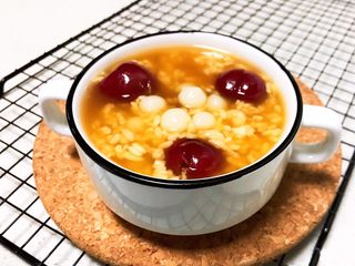 13、醪糟樱桃小圆子,醪糟樱桃小圆子出锅了~