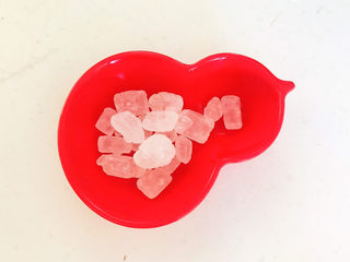 2、玉米渣粥,冰糖