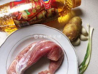 1、福州荔枝肉,主要食材。