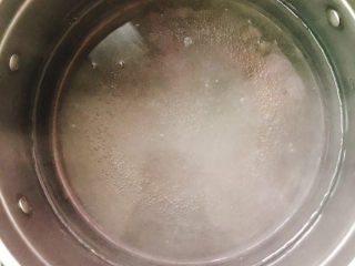 11、羊杂粉,另外一个锅烧开水。