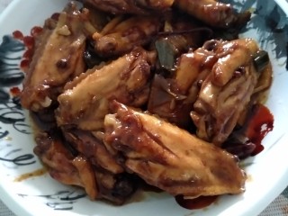 6、可乐鸡翅,装盘开吃！