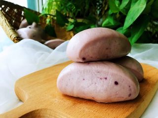 12、紫薯馒头，柔软超弹,成品。