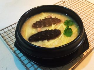 18、元气早餐 砂锅海参小米粥,砂锅海参小米粥做好了