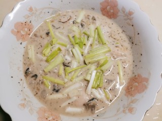 10、蚵仔煎,蚵仔煎的糊糊已经调好备用