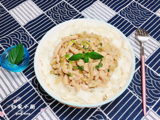 15、臊子面,一碗榨菜肉丝臊子面就做好了。