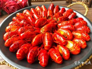 9、麻辣小龙虾,成品图一