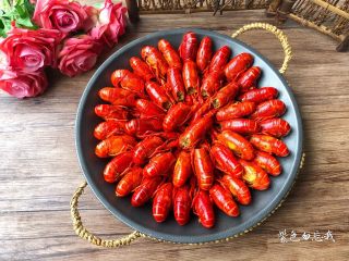 10、麻辣小龙虾,成品图二